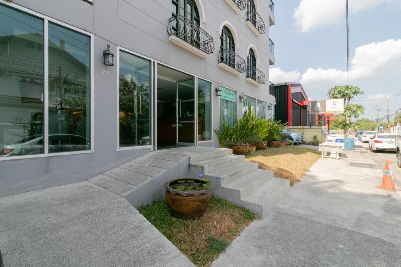 Resortel Lat Phrao 91 Банкок Екстериор снимка