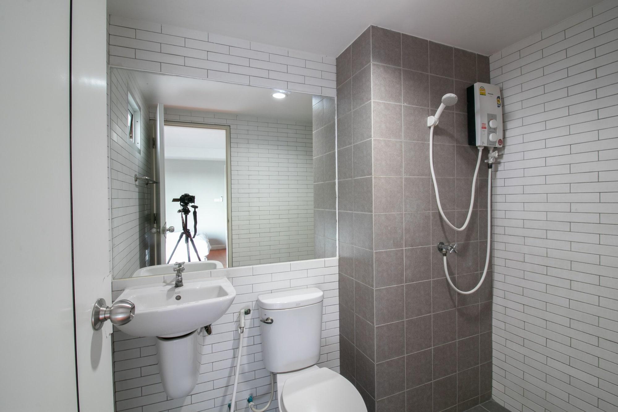 Resortel Lat Phrao 91 Банкок Екстериор снимка