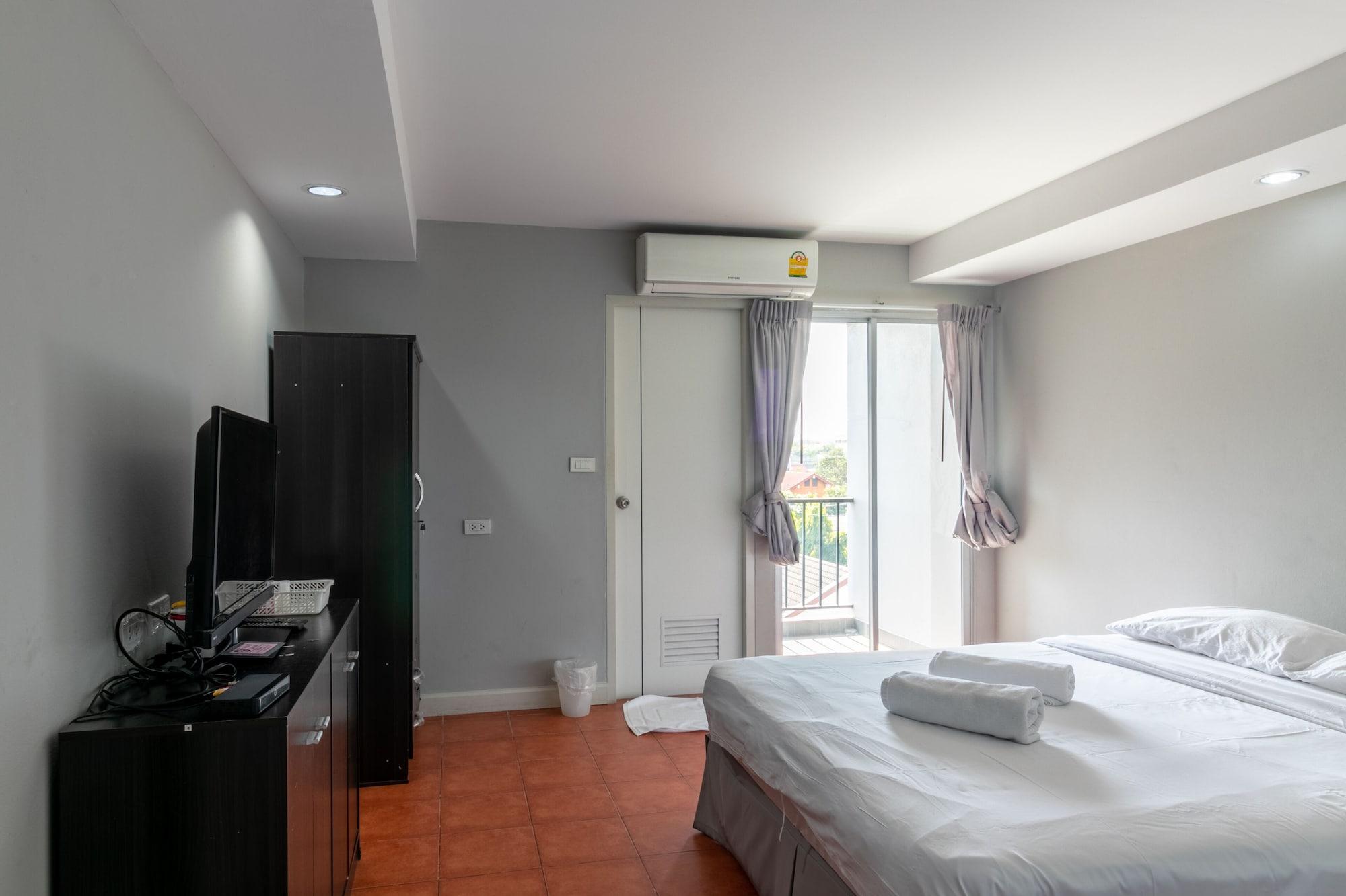 Resortel Lat Phrao 91 Банкок Екстериор снимка