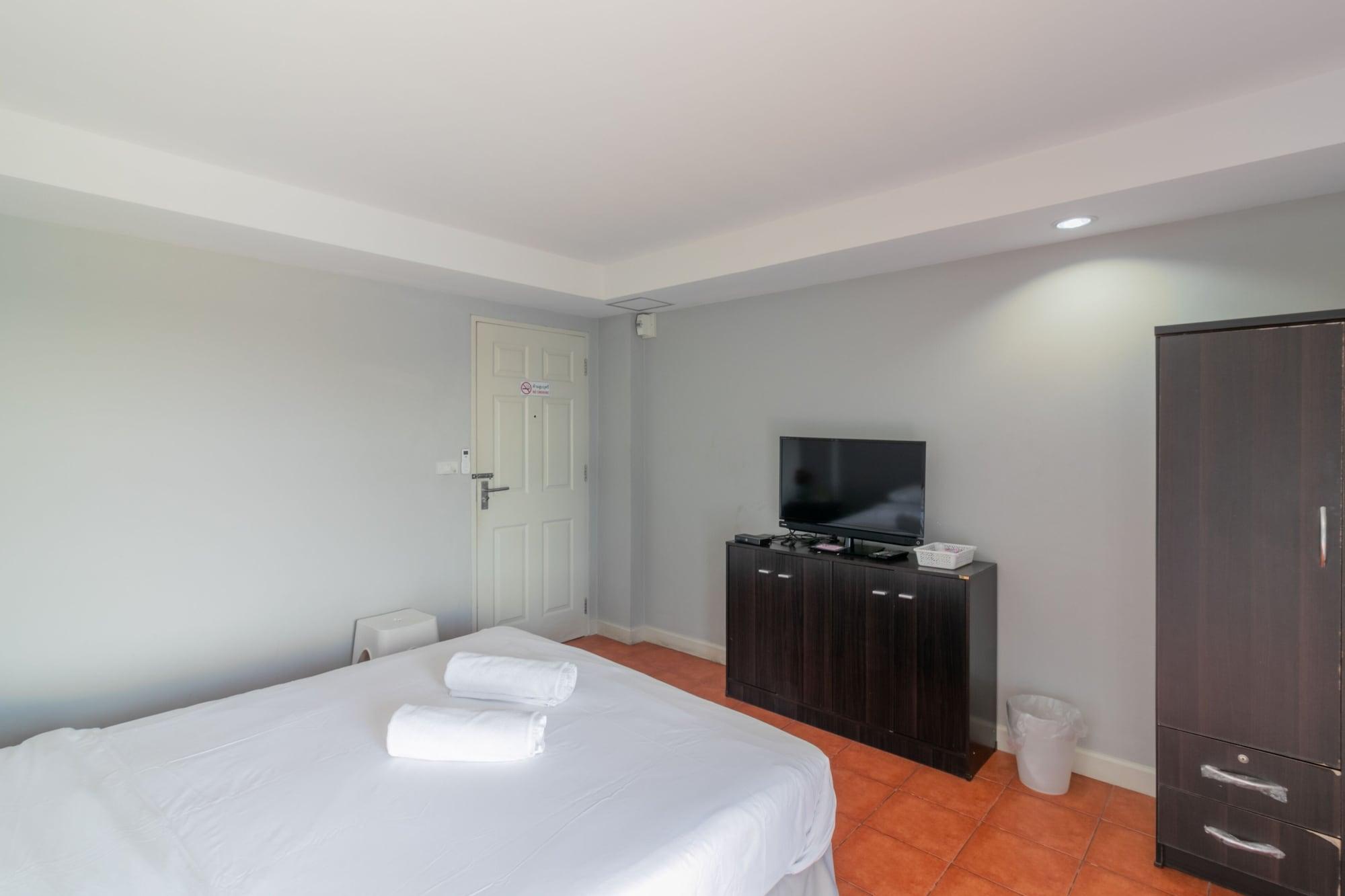 Resortel Lat Phrao 91 Банкок Екстериор снимка